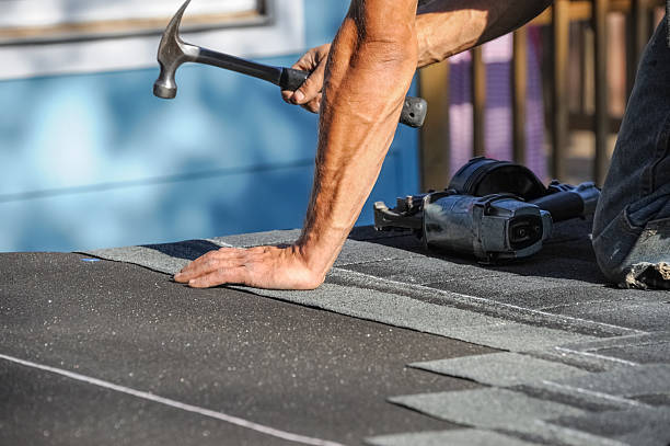 Reliable Gutter Repair And Installation contractor in Cumberland Center, ME by Norken Roofing